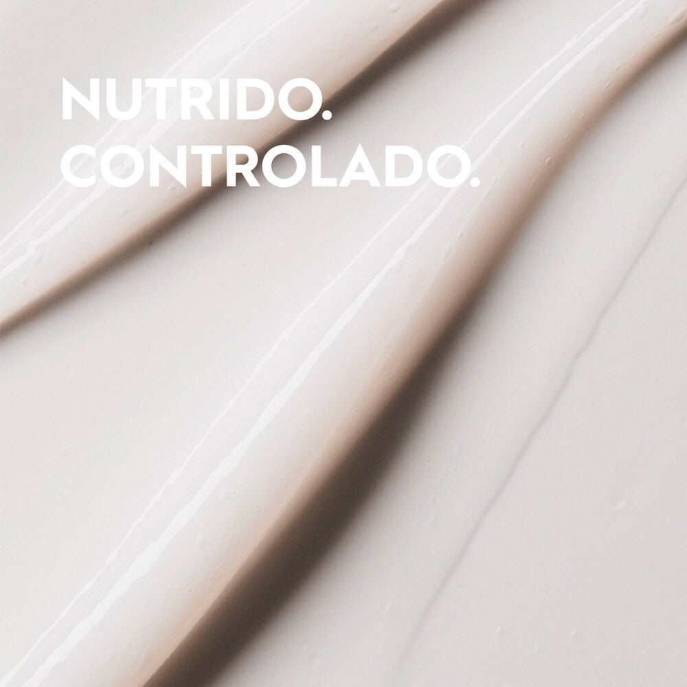 Kerasilk Essentials - Acondicionador Antiencrespamiento Smoothing Conditioner 200 ml